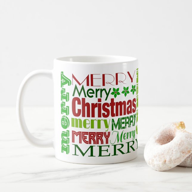 Red & Green Frohe Weihnachtstypografie Tasse (Mit Donut)