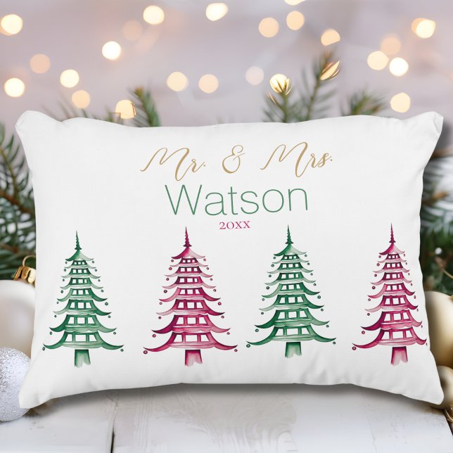 Red green Pagoda Weihnachtsbaum Mr. und Mrs. Dekokissen (Red green Pagoda Christmas Tree Mr. and Mrs. Accent Pillow)