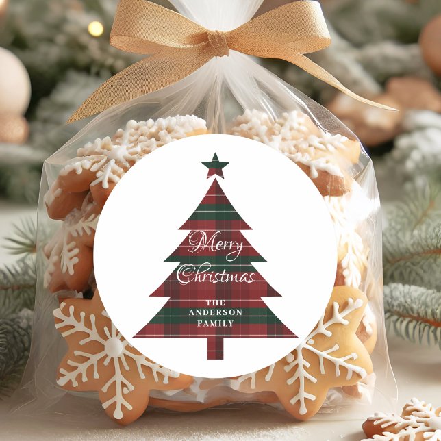 Red Green Plaid Tree Personalized Merry Christmas  Runder Aufkleber (Von Creator hochgeladen)