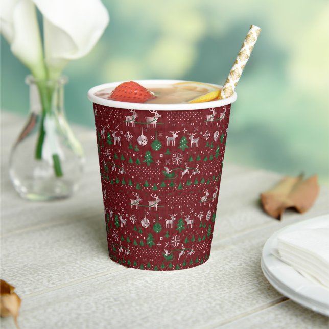 Red Green Santa Reindeer Ugly Christmas Sweater Pappbecher (In Situ)