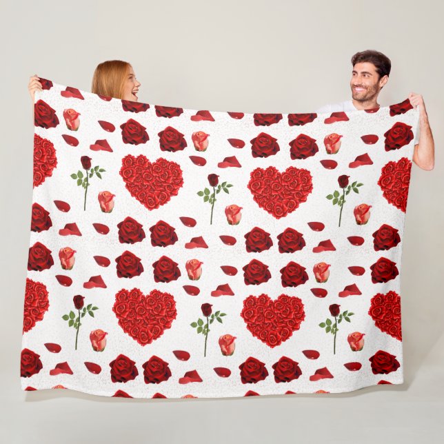 Red heart red flowers garden chic floral foliage fleecedecke (Beispiel)