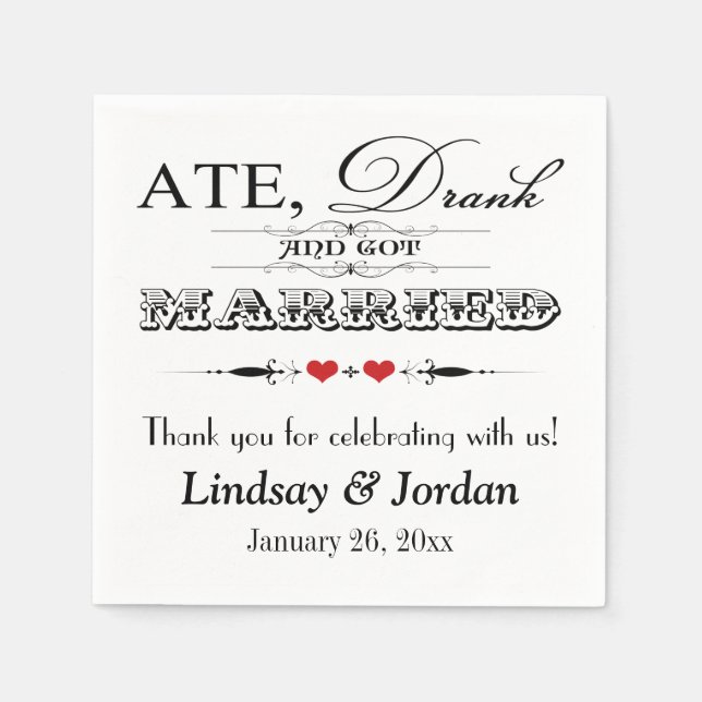 Red Hearts and Scrolls Wedding Napkins Serviette (Vorderseite)