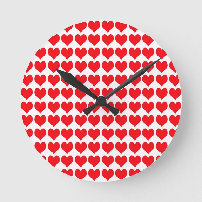 Red Hearts Runde Wanduhr (Vorderseite)