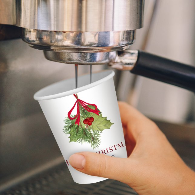 Red Holly Greenery Merry Christmas Custom Pappbecher (Merry Christmas holiday greenery custom paper cup.)