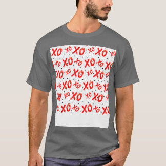 Red Hugs and Kisses Pattern T-Shirt