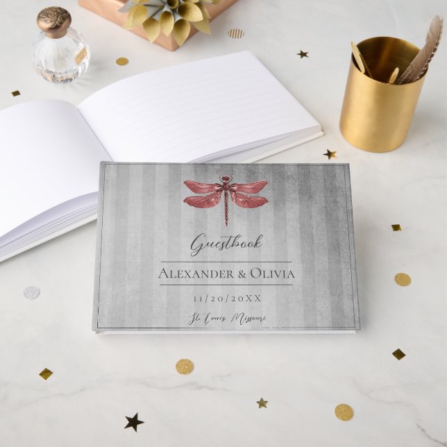 Red Jeweled Dragonfly Wedding Gästebuch (Vorderseite Offen)
