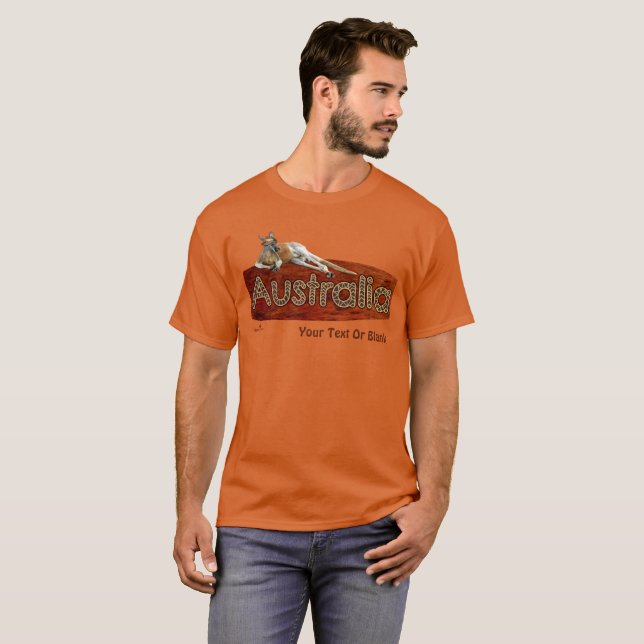 Red Kangaroo in Slouch Hat T-Shirt (Vorne ganz)