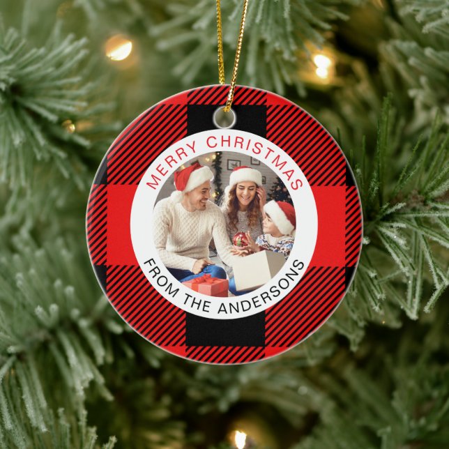 Red Kariert Modern Einfache Weihnachtsfamilie 2 Fo Keramik Ornament (Baum)