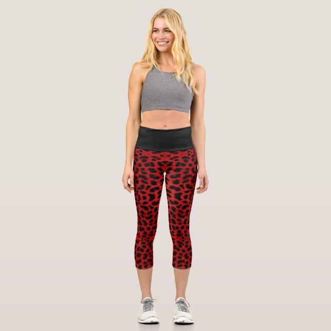 Red Leopard Print Capri Leggings (Vorderseite)
