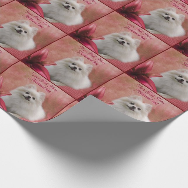 Red Lily Dog White Spitz Personalisiert Geschenkpapier (Ecke)