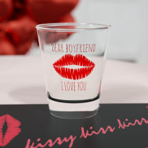 Red Lipstick Baiser Cher copain en verre de tir