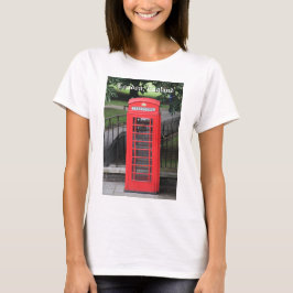 Red London Telefonkabine auf Ladys Shirt
