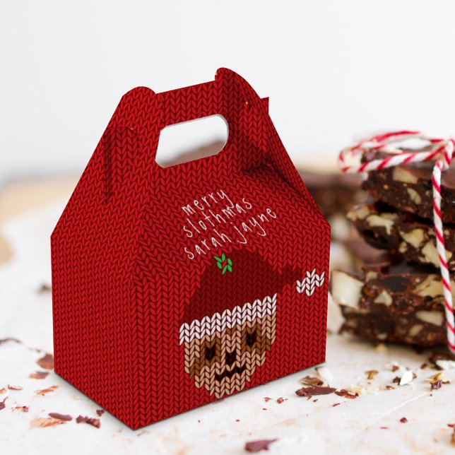 Red Merry Christmas Santa Sloth Favor Boxes Geschenkschachtel (We wish you a Merry Slothmas with a happy new favor box! Just add your greeting)