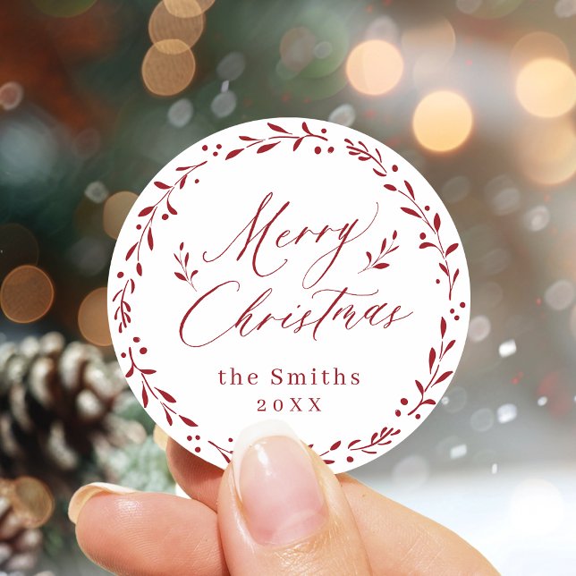 Red Modern Drehbuch Frohe Weihnachts-Weihnachtsges Runder Aufkleber (Red Modern script Merry Christmas Holiday Gift Classic Round Sticker)