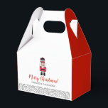 Red Nutcracker Weihnachtsfeiertag Geschenkschachtel<br><div class="desc">Eine niedliche Weihnachts-Gastgeschenk-Box. Und passen Sie es mit Ihrem Urlaub Gruß und Namen an. Entworfen für Sie von BlackBerry Boulevard.</div>