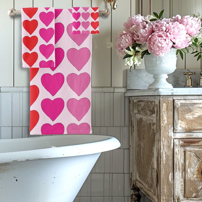 Red Pink Fuchsia Hearts Badhandtuch Set (Von Creator hochgeladen)