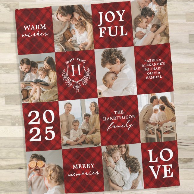 Red Plaid Family Monogram Photo Collage Christmas Fleecedecke (Von Creator hochgeladen)