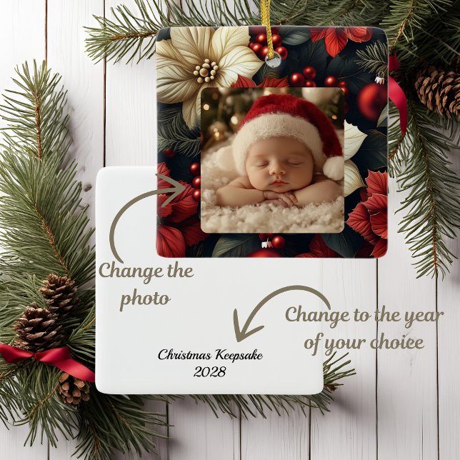 Red Poinsettia Christmas Keepake Keramikornament (Add a personal touch to your holiday decor with our Christmas Keepsake Ceramic Ornament!)