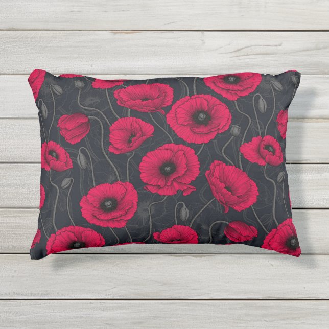 Red Poppies Kissen Für Draußen (Vorderseite)