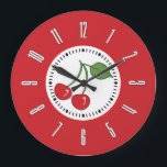 Red Retro Cherry Große Wanduhr<br><div class="desc">Diese Uhr im Retro-Stil hat rote Kirschen und eine rote Grenze.</div>