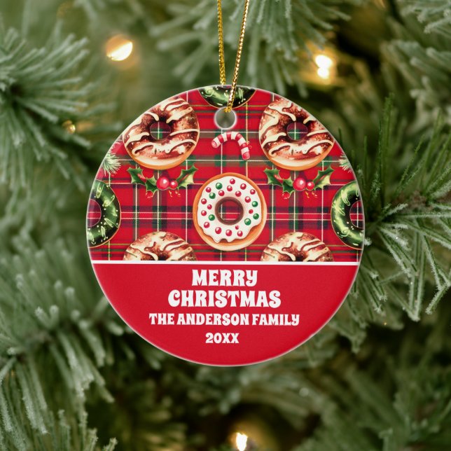 Red Retro Christmas Donuts Red Tartan Kariert Keramik Ornament (Baum)