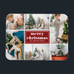Red Retro Frohe Weihnachtsfoto Collage Magnet<br><div class="desc">Frohe Weihnachten! Bringen Sie eine Touch Feiertagsmagnet auf Ihre Zuhause mit unserem individualisierbaren Foto Christmas Magnet! Dieser Magnet ist perfekt für die Präsentation von gepflegten Erinnerungen geeignet und ermöglicht es Ihnen, dieses Foto mit Ihrem Lieblingsfest zu personalisieren. Es enthält Retro-Typografie und eine Foto-Collage-Vorlage. Personalisieren Sie diese, indem Sie Ihre Daten...</div>