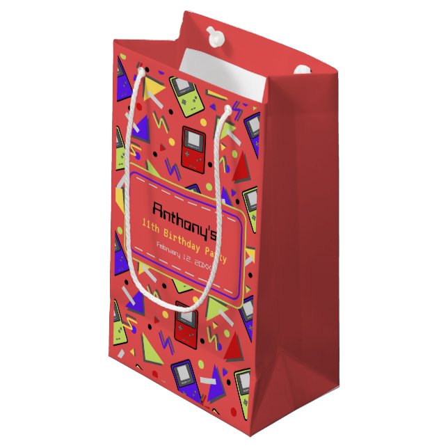 Red Retro Gaming Kleine Geschenktüte (Vorderseite Schrägansicht)