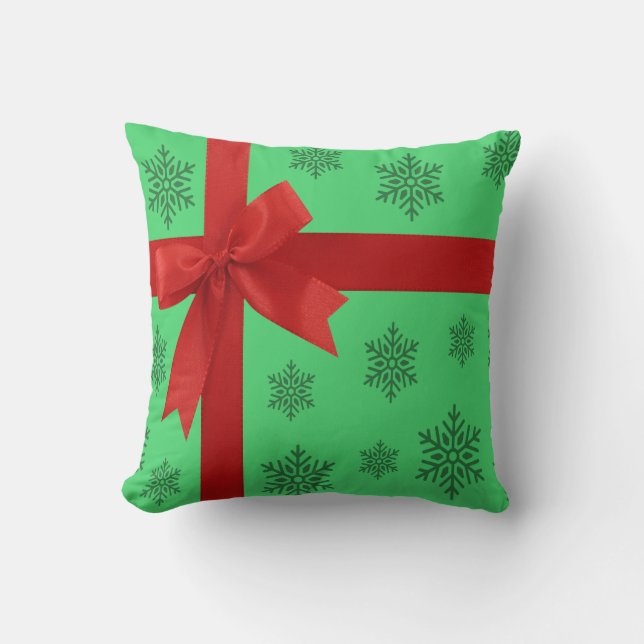 Red Ribbon Bow Green Weihnachtsschneeflocken Kissen (Vorderseite)
