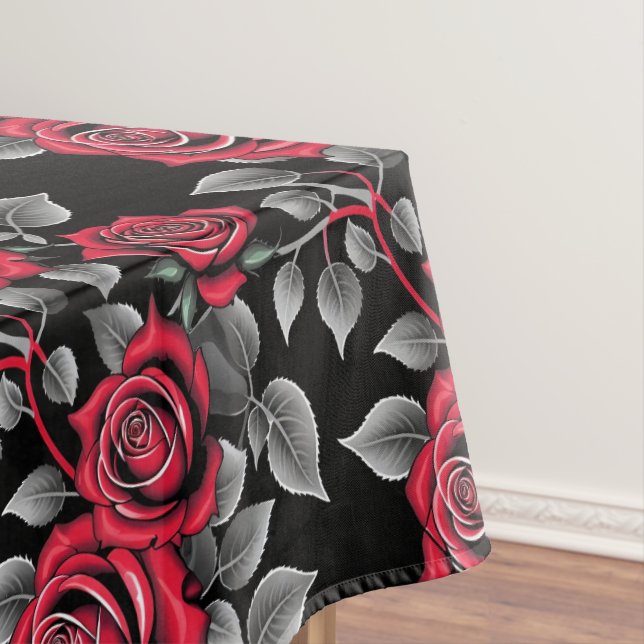 Red Roses On A Black Background Tischdecke (Beispiel)