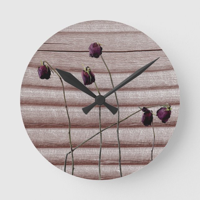 Red Roses Runde Wanduhr (Vorderseite)