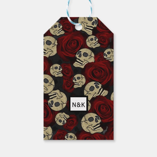 Red Roses & Skulls Grey Black Floral Gothic Geschenkanhänger (Vorderseite)