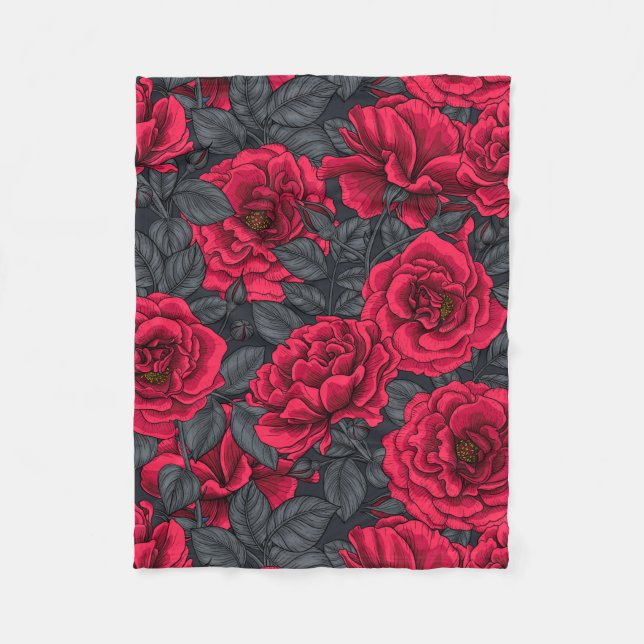 Red Roses with gray leaves Fleecedecke (Vorderseite)
