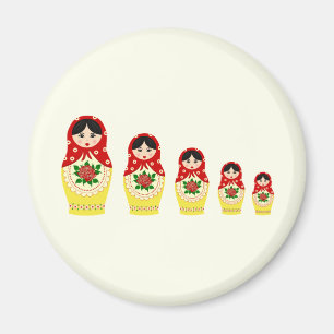 Red russian matryoshka nesting dolls magnet