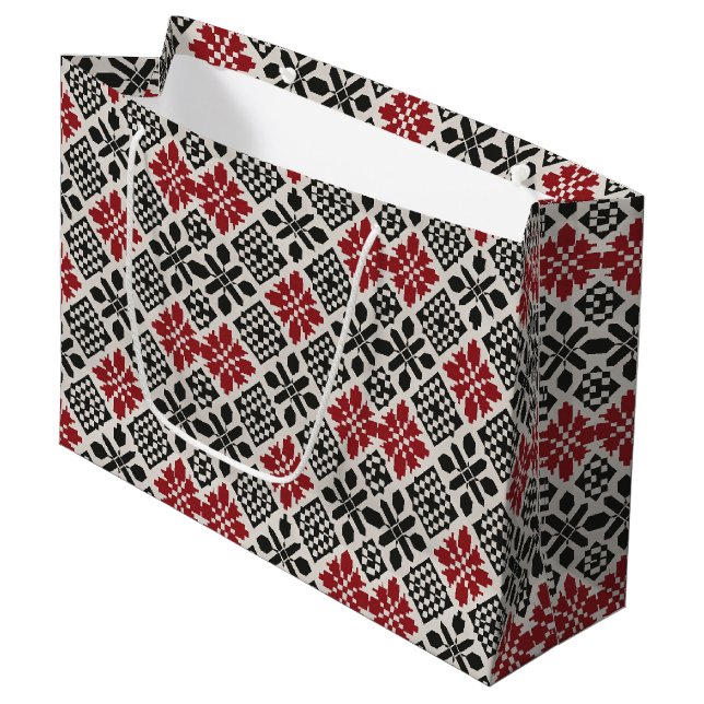 Red Schwarz-weiß Geometric Folk Pattern Große Geschenktüte (Vorderseite Schrägansicht)