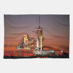 Red Sky for Space Shuttle Atlantis Start Geschirrtuch