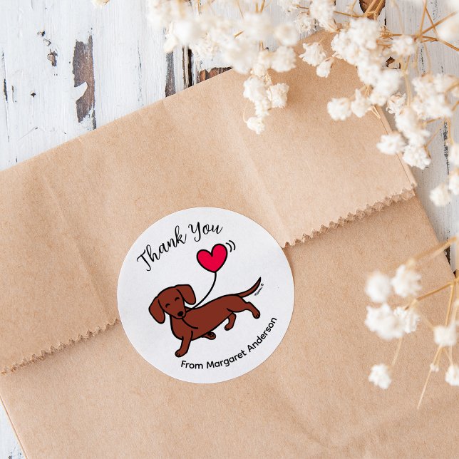 Red Smooth Hair Dackel lächeln Danke Runder Aufkleber (Red Smooth Haired Dachshund Smiling Red Heart Balloon Thank You Sticker.  Cute Sausage Dog Cartoon.)