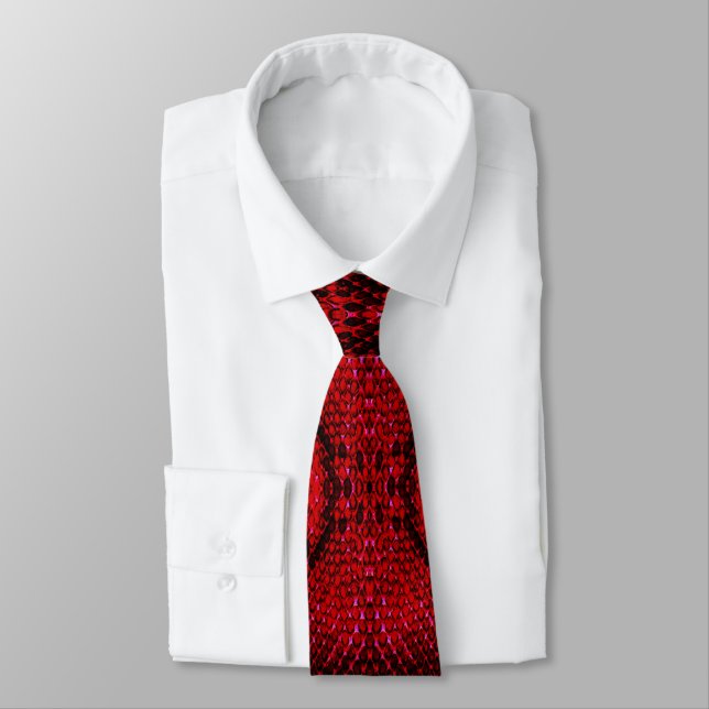 Red Snake Skin Print Krawatte (Gebunden)