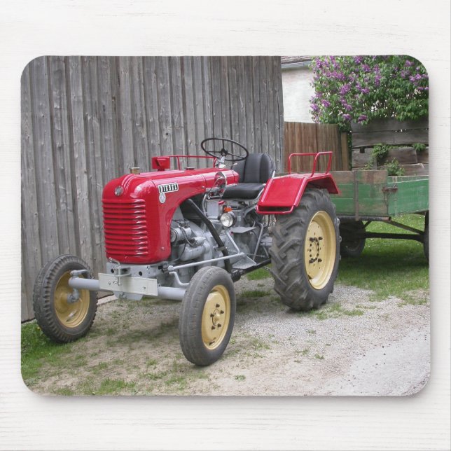 Red Steyr Tractor T84 Mousepad (Vorne)