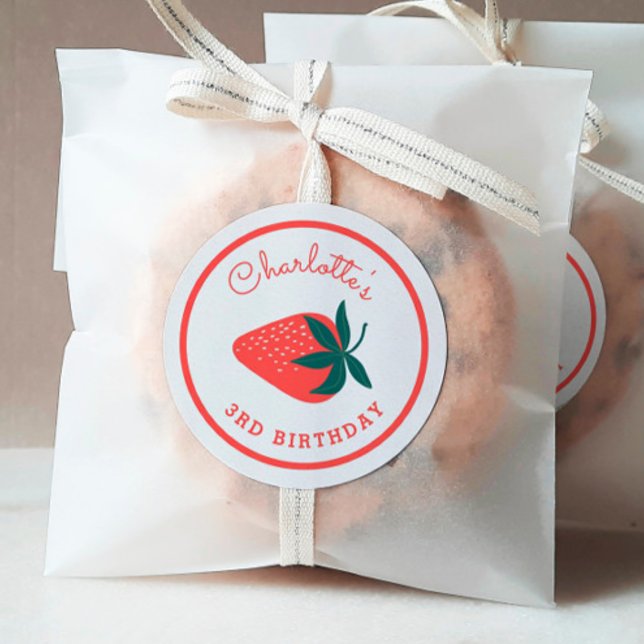 Red Strawberry Round Gevor Sticker (Von Creator hochgeladen)