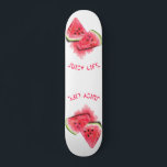 Red Sweet Juicy Watermelon Pieces - Frische Pasta  Skateboard<br><div class="desc">Red Sweet Juicy Watermelon Stücke Geschmackvoll - Zeichnend frisches Sommerfrucht - Wählen / Fügen Sie Ihren einzigartigen Text / Schriftart / Farbe - Make Your Special Gift - Neu vergrössern und verschieben oder entfernen und hinzufügen / Bild mit Anpassungswerkzeug ! - Zeichn und Design von MIGNED. Sie können meine Designs...</div>
