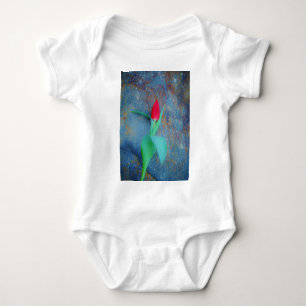 Red Tulip auf Blue Gray Slate Baby Strampler