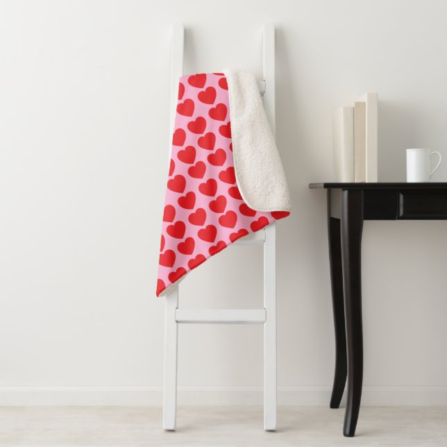 Red Valentines Hearts Sherpadecke (Beispiel)