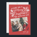 Red Vintag Holly Tilly Snapshot Foto Feiertagskarte<br><div class="desc">Diese festliche und schicke Urlaubskarte mit original handgezeichnet Winterfolien mit hübscher Typografie in rot und 2 gekachelten Fotos. Die Rückseite ist mit einem passenden Muster versehen.</div>