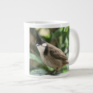 Red-Whiskered Bulbul 20 oz. Tasse von RoseWrites