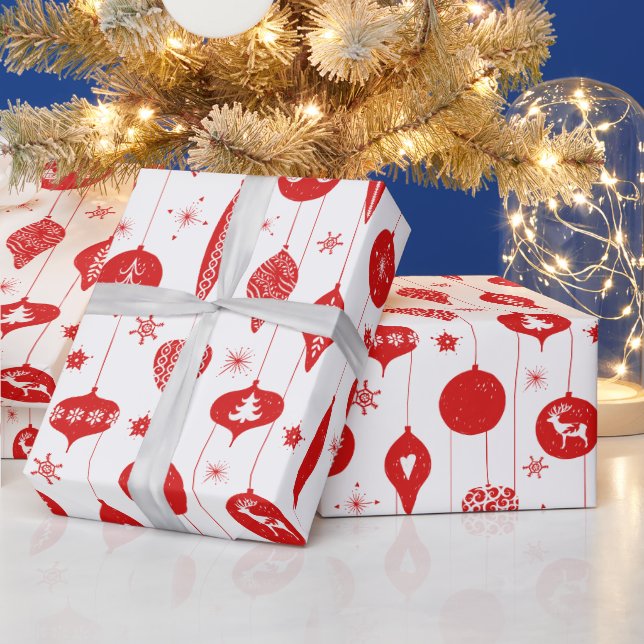 Red White Christmas Ornament Bauble Muster Geschenkpapier (Feiertage)