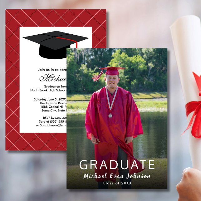 Red White Foto Class 20XX Moderner Abschluss Einladung (Red White Photo Class of 20XX Modern Graduation Invitation)
