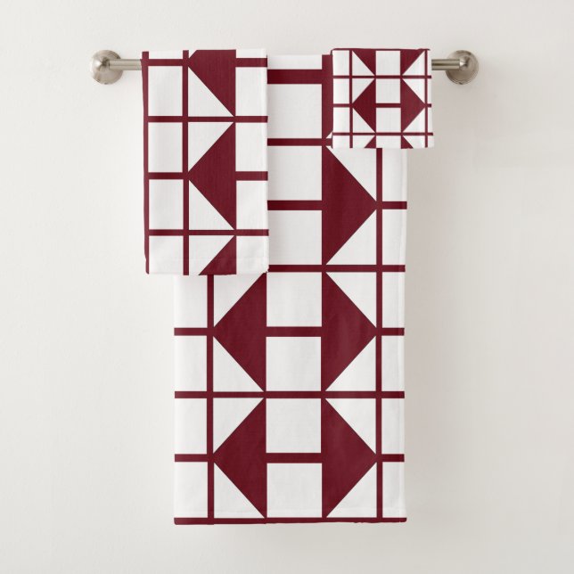 Red White Geometric Mitte Jahrhundert Moderne Badhandtuch Set (Insitu)