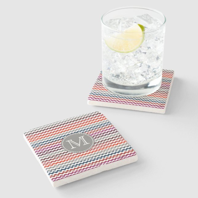 Red White Gray Zickzack Zigzag Monogram Steinuntersetzer (Seitenansicht)