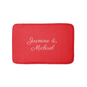 Red & White Handwriting Couple Names Wedding Badematte