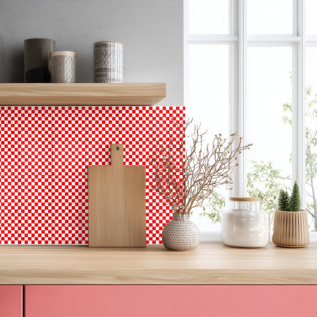 Red White Kroon Checkerboard Muster Fliese (Von Creator hochgeladen)
